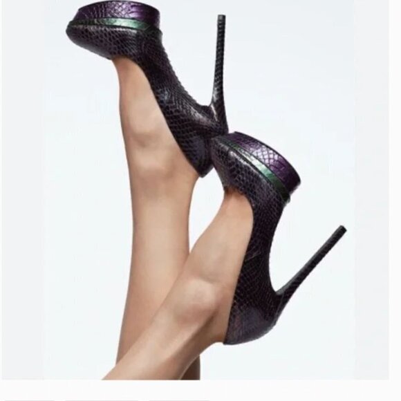 Brian Atwood Iridescent Snakeskin Ferguson Platform Heels Pumps Size 9.5 - Picture 14 of 14